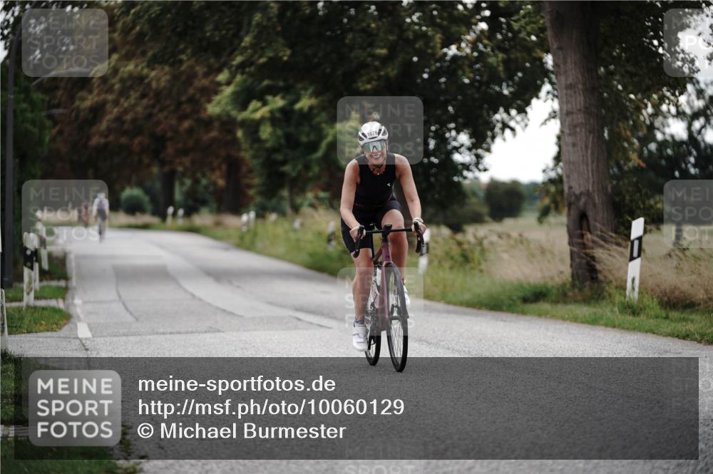 30.08.2026 - Elbe Triathlon Hamburg Michael Burmester http://msf.ph/oto/10060129 30.08.2026 11:39:30 Radfahren 1542, 1593, 1678 meine-sportfotos.de