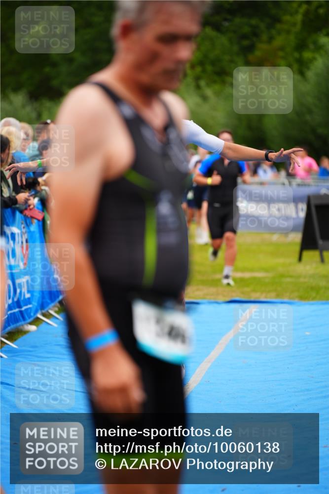 30.08.2026 - Elbe Triathlon Hamburg LAZAROV Photography http://msf.ph/oto/10060138 30.08.2026 11:39:08 Ziel 877, 1158, 1169, 1319, 1456 meine-sportfotos.de