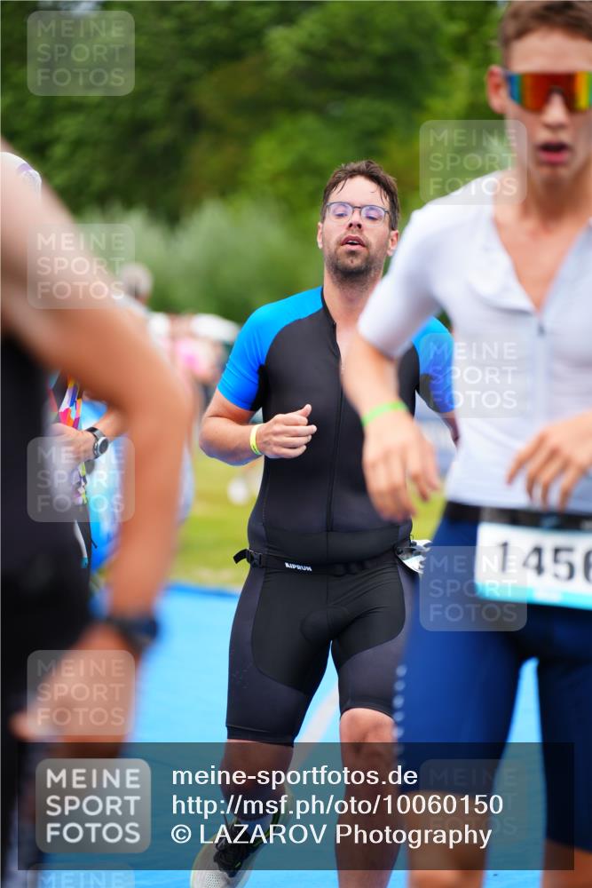 30.08.2026 - Elbe Triathlon Hamburg LAZAROV Photography http://msf.ph/oto/10060150 30.08.2026 11:39:13 Ziel 709, 877, 1064, 1123, 1125, 1169, 1214, 1256, 1319 meine-sportfotos.de