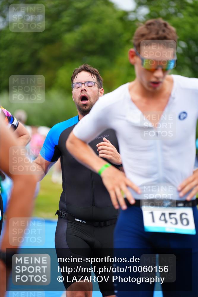 30.08.2026 - Elbe Triathlon Hamburg LAZAROV Photography http://msf.ph/oto/10060156 30.08.2026 11:39:13 Ziel 709, 877, 1064, 1123, 1125, 1169, 1214, 1256, 1319 meine-sportfotos.de