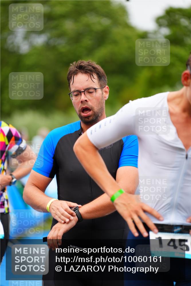 30.08.2026 - Elbe Triathlon Hamburg LAZAROV Photography http://msf.ph/oto/10060161 30.08.2026 11:39:14 Ziel 709, 877, 1064, 1123, 1125, 1169, 1214, 1256, 1319 meine-sportfotos.de