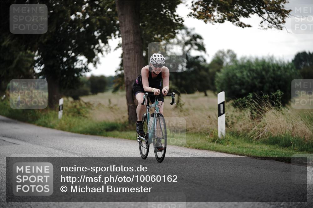 30.08.2026 - Elbe Triathlon Hamburg Michael Burmester http://msf.ph/oto/10060162 30.08.2026 11:39:56 Radfahren 1416, 1566, 1694 meine-sportfotos.de