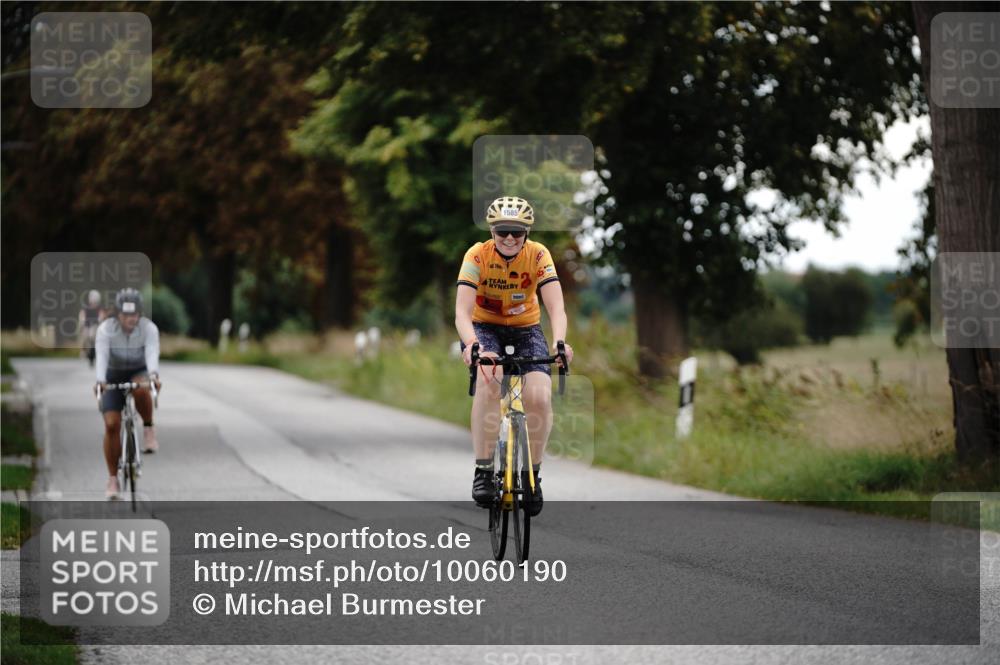 30.08.2026 - Elbe Triathlon Hamburg Michael Burmester http://msf.ph/oto/10060190 30.08.2026 11:40:07 Radfahren 1484, 1582, 1585 meine-sportfotos.de