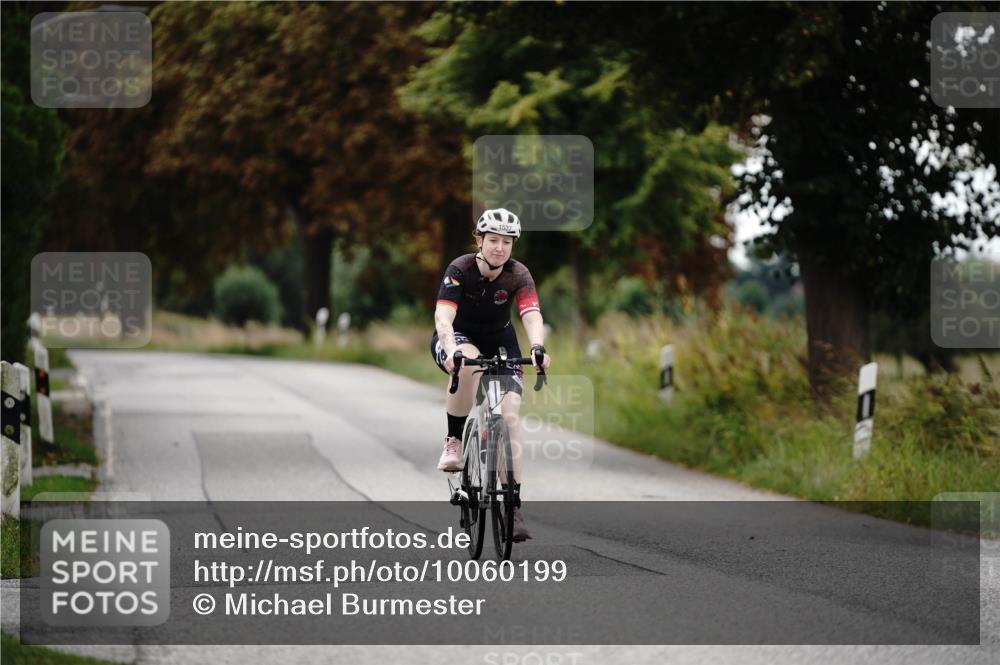 30.08.2026 - Elbe Triathlon Hamburg Michael Burmester http://msf.ph/oto/10060199 30.08.2026 11:40:16 Radfahren 1537 meine-sportfotos.de