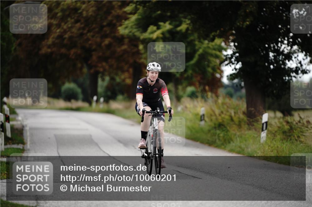 30.08.2026 - Elbe Triathlon Hamburg Michael Burmester http://msf.ph/oto/10060201 30.08.2026 11:40:16 Radfahren 1537 meine-sportfotos.de