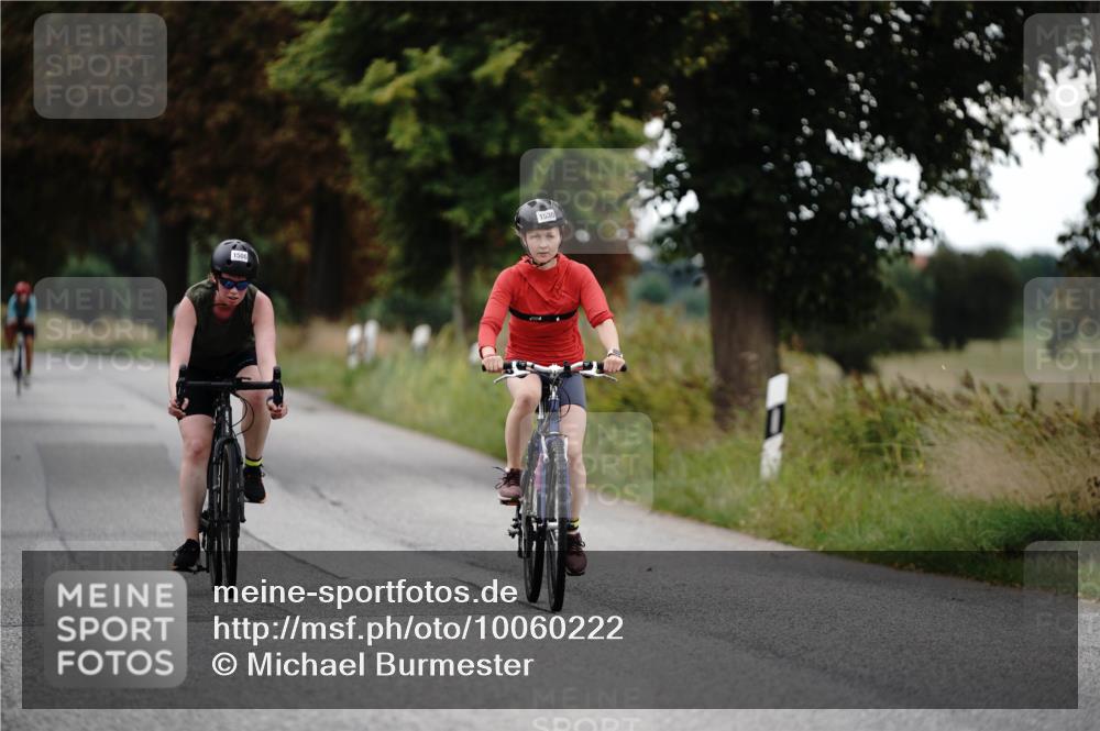 30.08.2026 - Elbe Triathlon Hamburg Michael Burmester http://msf.ph/oto/10060222 30.08.2026 11:40:48 Radfahren 1506, 1530, 1719 meine-sportfotos.de