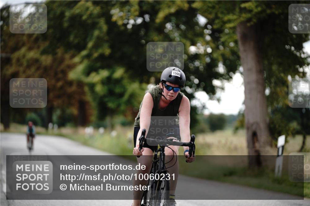 30.08.2026 - Elbe Triathlon Hamburg Michael Burmester http://msf.ph/oto/10060231 30.08.2026 11:40:51 Radfahren 1506, 1530, 1719 meine-sportfotos.de