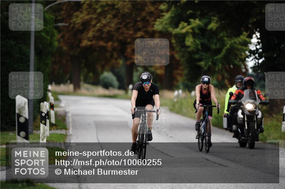 30.08.2026 - Elbe Triathlon Hamburg Michael Burmester http://msf.ph/oto/10060255 30.08.2026 11:41:58 Radfahren 1665, 1690 meine-sportfotos.de