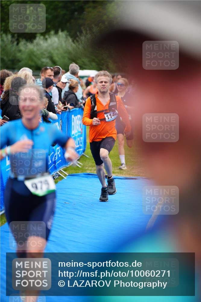30.08.2026 - Elbe Triathlon Hamburg LAZAROV Photography http://msf.ph/oto/10060271 30.08.2026 11:39:41 Ziel 802, 812, 979, 1146, 1247, 1277 meine-sportfotos.de