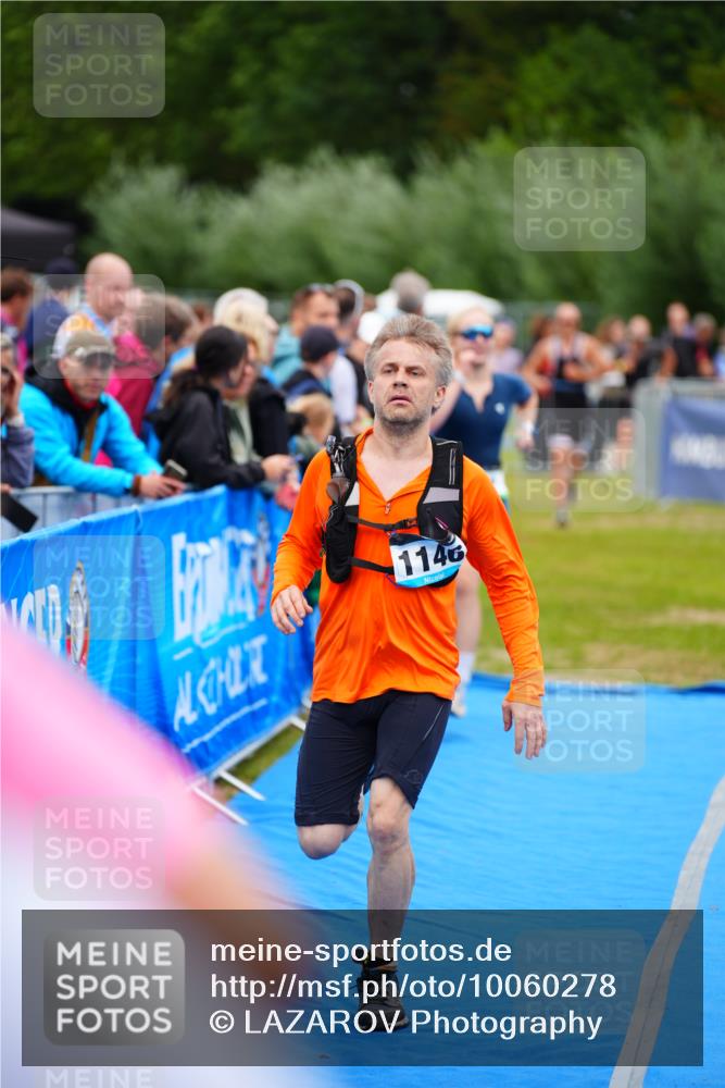 30.08.2026 - Elbe Triathlon Hamburg LAZAROV Photography http://msf.ph/oto/10060278 30.08.2026 11:39:42 Ziel 802, 812, 979, 1146, 1247, 1277 meine-sportfotos.de