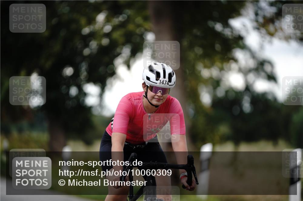 30.08.2026 - Elbe Triathlon Hamburg Michael Burmester http://msf.ph/oto/10060309 30.08.2026 11:42:50 Radfahren 1474 meine-sportfotos.de