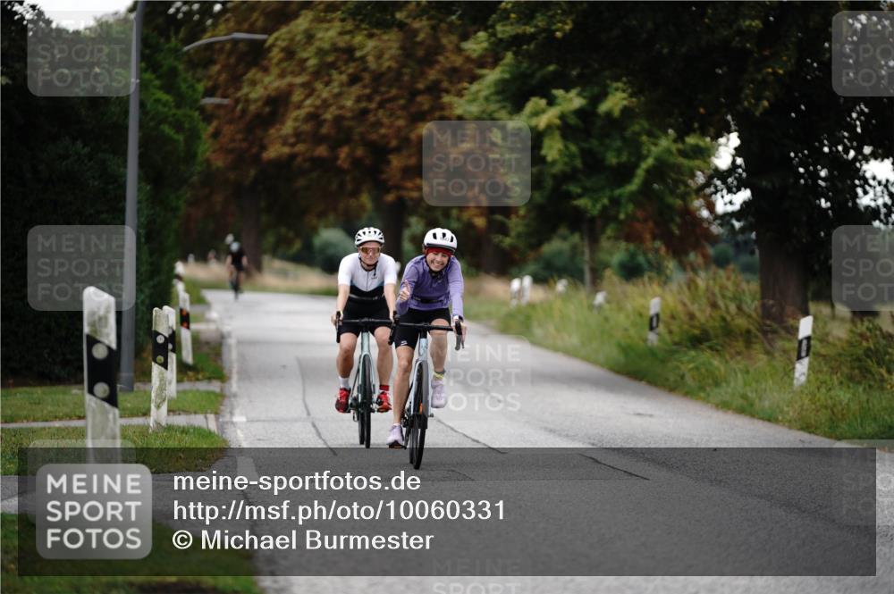 30.08.2026 - Elbe Triathlon Hamburg Michael Burmester http://msf.ph/oto/10060331 30.08.2026 11:43:29 Radfahren 1601, 1647 meine-sportfotos.de