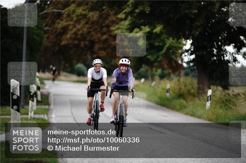 30.08.2026 - Elbe Triathlon Hamburg Michael Burmester http://msf.ph/oto/10060336 30.08.2026 11:43:30 Radfahren 1601, 1647 meine-sportfotos.de