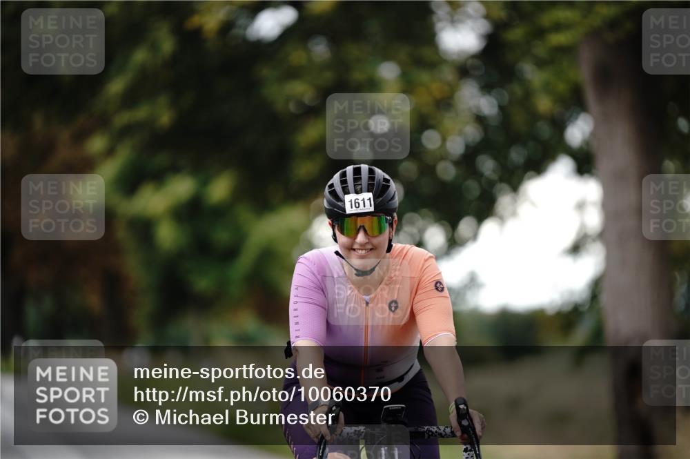 30.08.2026 - Elbe Triathlon Hamburg Michael Burmester http://msf.ph/oto/10060370 30.08.2026 11:44:12 Radfahren 1567, 1611 meine-sportfotos.de