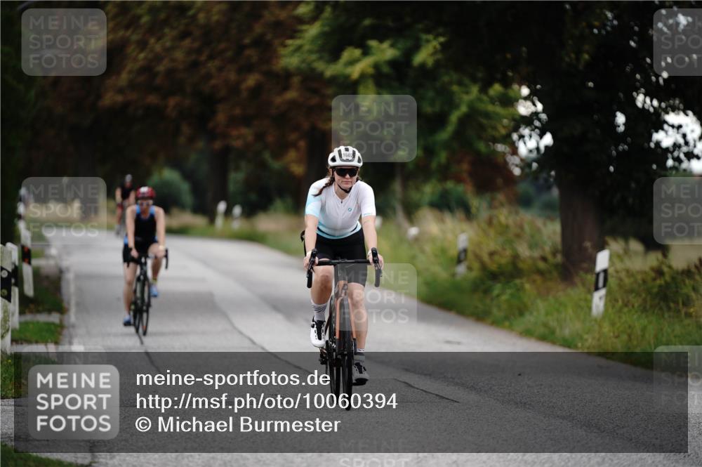 30.08.2026 - Elbe Triathlon Hamburg Michael Burmester http://msf.ph/oto/10060394 30.08.2026 11:44:37 Radfahren 1602, 1698 meine-sportfotos.de