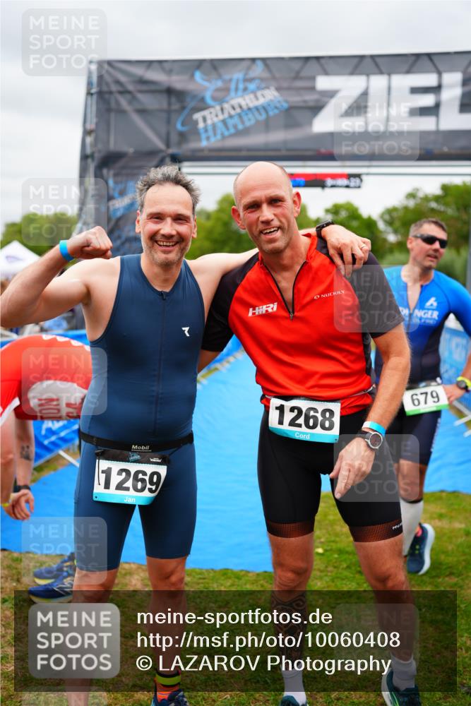 30.08.2026 - Elbe Triathlon Hamburg LAZAROV Photography http://msf.ph/oto/10060408 30.08.2026 11:40:43 Ziel 911, 1375 meine-sportfotos.de