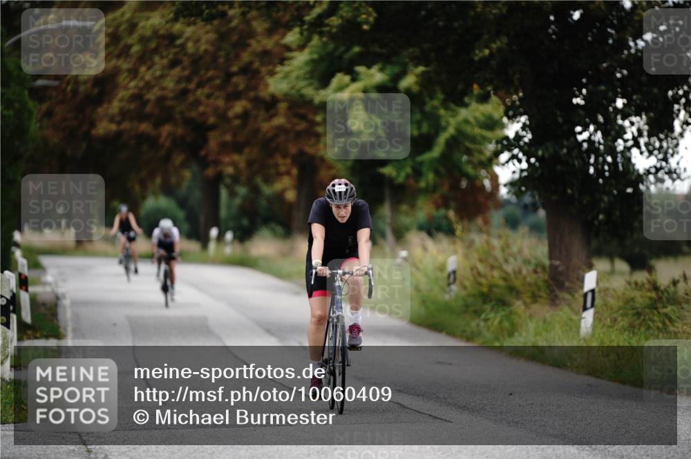 30.08.2026 - Elbe Triathlon Hamburg Michael Burmester http://msf.ph/oto/10060409 30.08.2026 11:44:47 Radfahren 1622, 1656, 1698 meine-sportfotos.de
