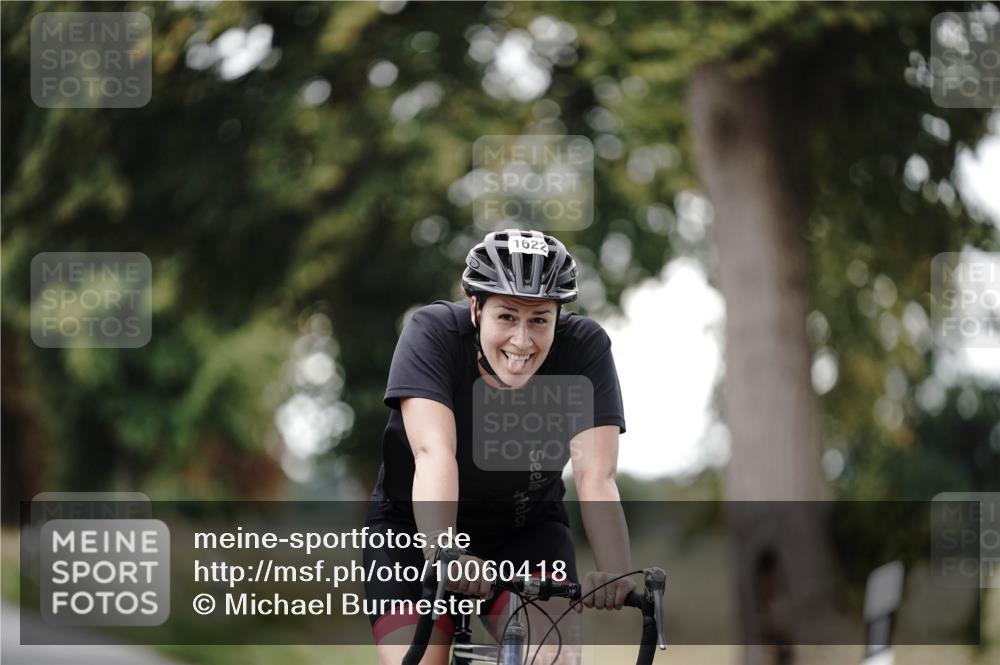 30.08.2026 - Elbe Triathlon Hamburg Michael Burmester http://msf.ph/oto/10060418 30.08.2026 11:44:49 Radfahren 1622, 1656 meine-sportfotos.de