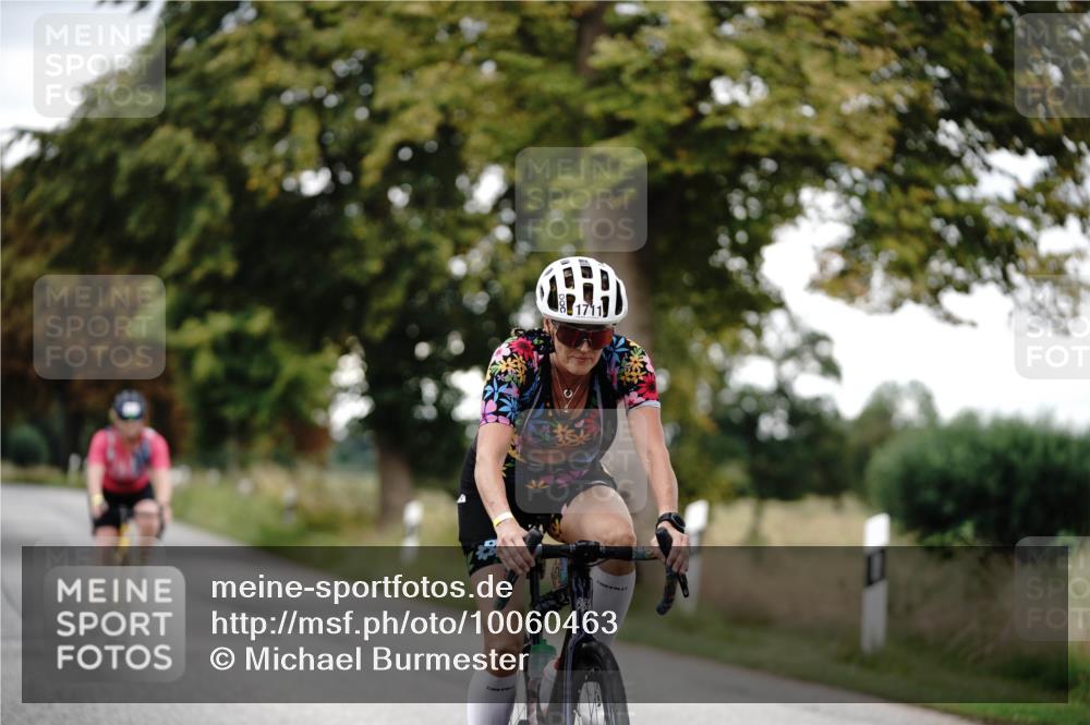 30.08.2026 - Elbe Triathlon Hamburg Michael Burmester http://msf.ph/oto/10060463 30.08.2026 11:45:33 Radfahren 1661, 1695, 1711 meine-sportfotos.de