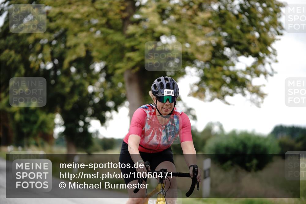 30.08.2026 - Elbe Triathlon Hamburg Michael Burmester http://msf.ph/oto/10060471 30.08.2026 11:45:35 Radfahren 1661, 1711 meine-sportfotos.de