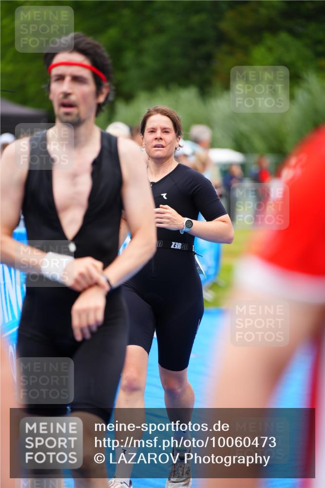 30.08.2026 - Elbe Triathlon Hamburg LAZAROV Photography http://msf.ph/oto/10060473 30.08.2026 11:40:55 Ziel 694, 933 meine-sportfotos.de