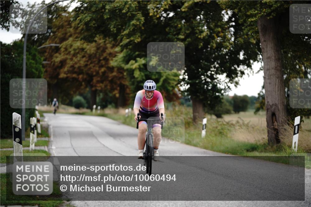 30.08.2026 - Elbe Triathlon Hamburg Michael Burmester http://msf.ph/oto/10060494 30.08.2026 11:46:02 Radfahren 1614, 1700 meine-sportfotos.de