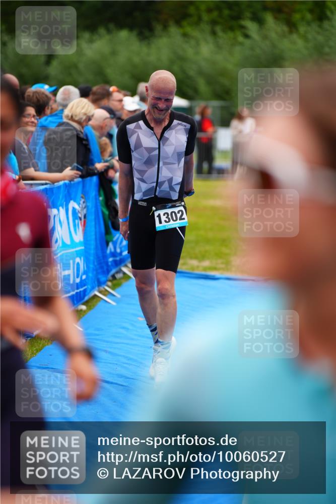 30.08.2026 - Elbe Triathlon Hamburg LAZAROV Photography http://msf.ph/oto/10060527 30.08.2026 11:41:09 Ziel 845, 920, 1302 meine-sportfotos.de