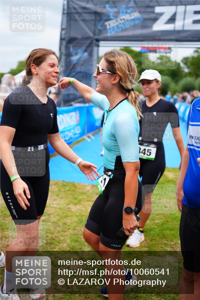 30.08.2026 - Elbe Triathlon Hamburg LAZAROV Photography http://msf.ph/oto/10060541 30.08.2026 11:41:12 Ziel 1302 meine-sportfotos.de