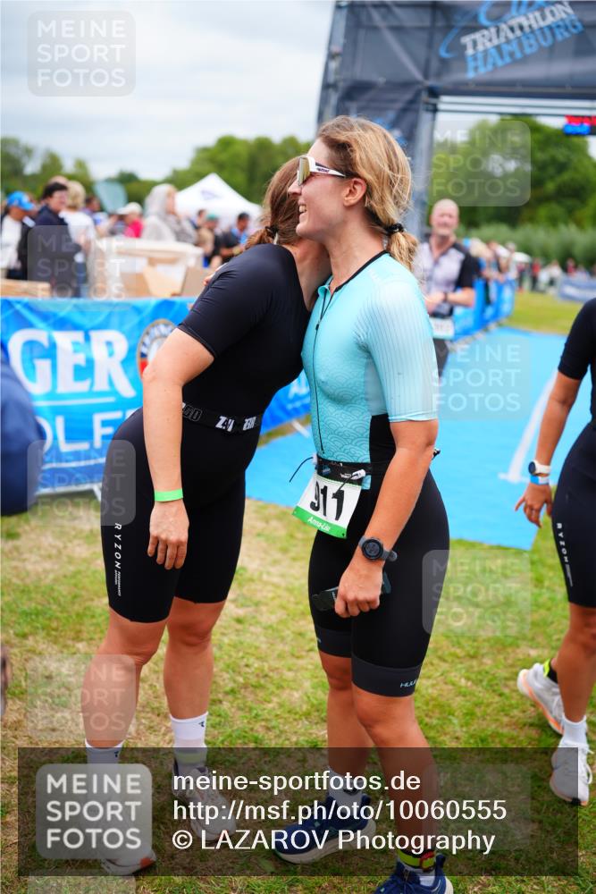 30.08.2026 - Elbe Triathlon Hamburg LAZAROV Photography http://msf.ph/oto/10060555 30.08.2026 11:41:12 Ziel 1302 meine-sportfotos.de