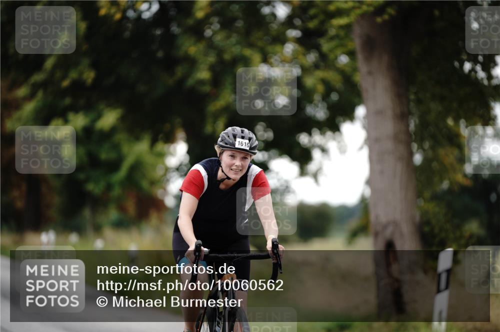 30.08.2026 - Elbe Triathlon Hamburg Michael Burmester http://msf.ph/oto/10060562 30.08.2026 11:47:33 Radfahren 1616 meine-sportfotos.de