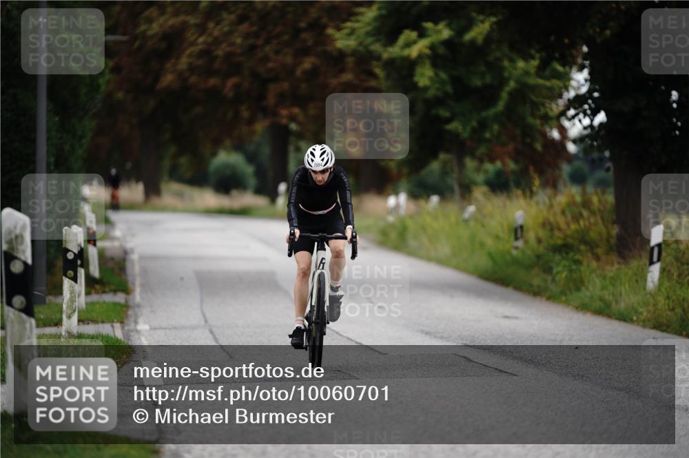 30.08.2026 - Elbe Triathlon Hamburg Michael Burmester http://msf.ph/oto/10060701 30.08.2026 11:52:22 Radfahren 1594, 1686 meine-sportfotos.de