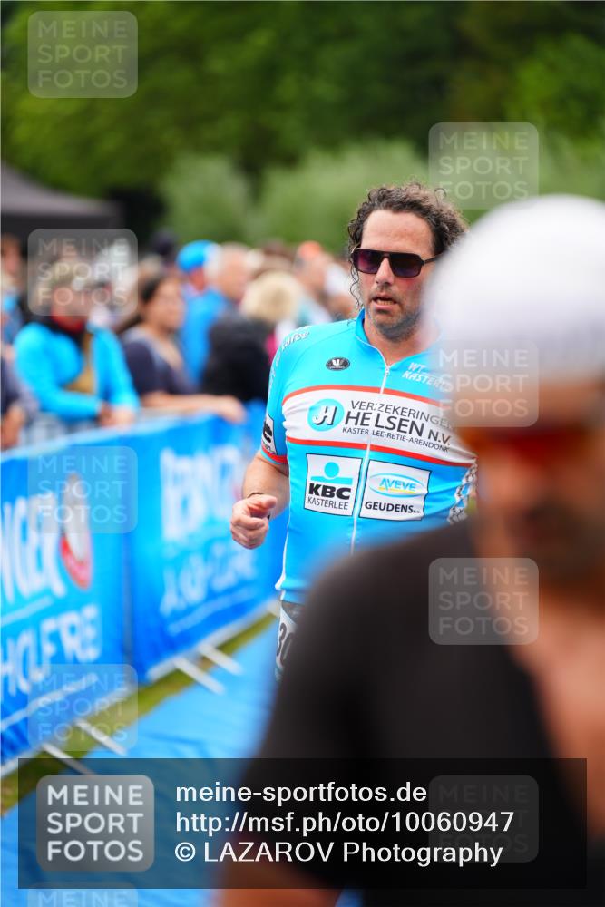 30.08.2026 - Elbe Triathlon Hamburg LAZAROV Photography http://msf.ph/oto/10060947 30.08.2026 11:42:59 Ziel 805, 918, 1257, 1303, 1325 meine-sportfotos.de