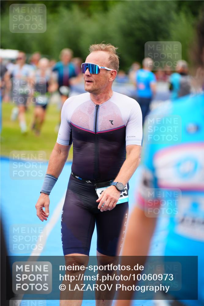 30.08.2026 - Elbe Triathlon Hamburg LAZAROV Photography http://msf.ph/oto/10060973 30.08.2026 11:43:04 Ziel 768, 805, 918, 1107, 1316, 1324, 1325 meine-sportfotos.de
