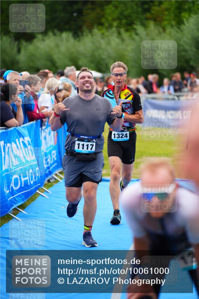 30.08.2026 - Elbe Triathlon Hamburg LAZAROV Photography http://msf.ph/oto/10061000 30.08.2026 11:43:11 Ziel 768, 918, 1107, 1255, 1316, 1324 meine-sportfotos.de