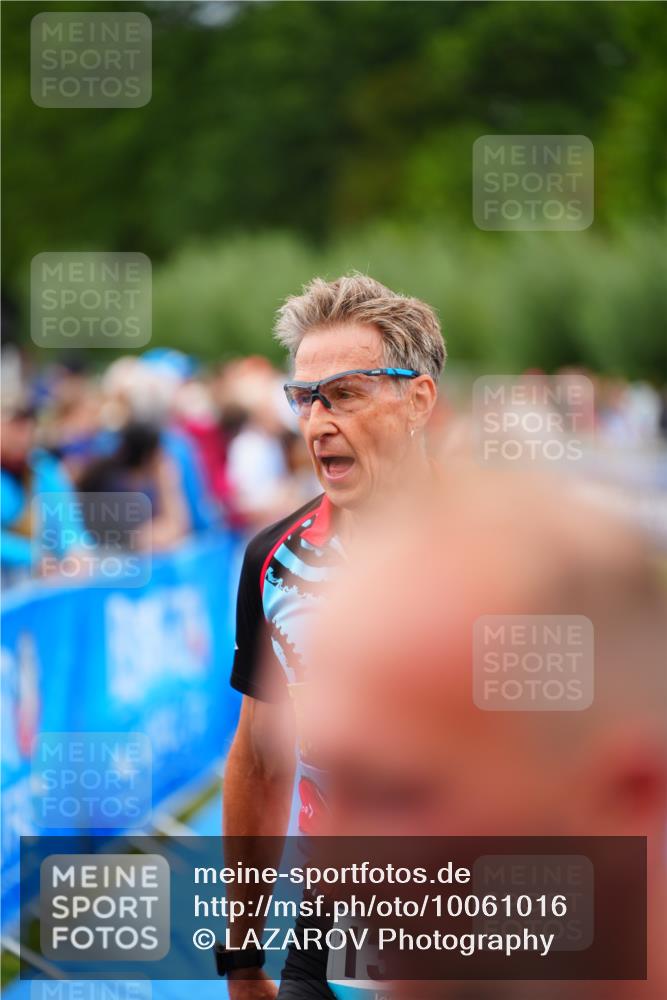 30.08.2026 - Elbe Triathlon Hamburg LAZAROV Photography http://msf.ph/oto/10061016 30.08.2026 11:43:14 Ziel 1107, 1255, 1324 meine-sportfotos.de