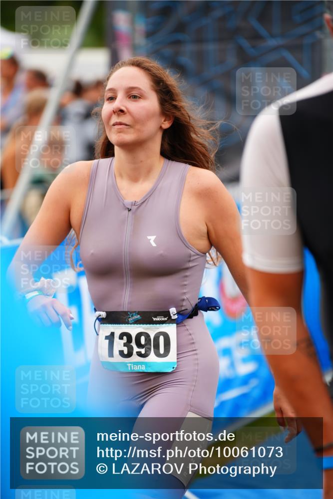 30.08.2026 - Elbe Triathlon Hamburg LAZAROV Photography http://msf.ph/oto/10061073 30.08.2026 11:43:28 Ziel 538, 1156, 1390 meine-sportfotos.de