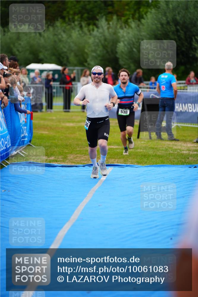 30.08.2026 - Elbe Triathlon Hamburg LAZAROV Photography http://msf.ph/oto/10061083 30.08.2026 11:43:34 Ziel 538, 1156 meine-sportfotos.de