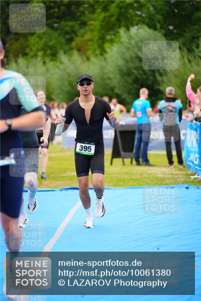 30.08.2026 - Elbe Triathlon Hamburg LAZAROV Photography http://msf.ph/oto/10061380 30.08.2026 11:44:36 Ziel 395, 553, 862, 1154, 1161, 1384 meine-sportfotos.de