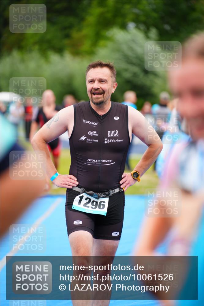 30.08.2026 - Elbe Triathlon Hamburg LAZAROV Photography http://msf.ph/oto/10061526 30.08.2026 11:45:04 Ziel 710, 1296 meine-sportfotos.de