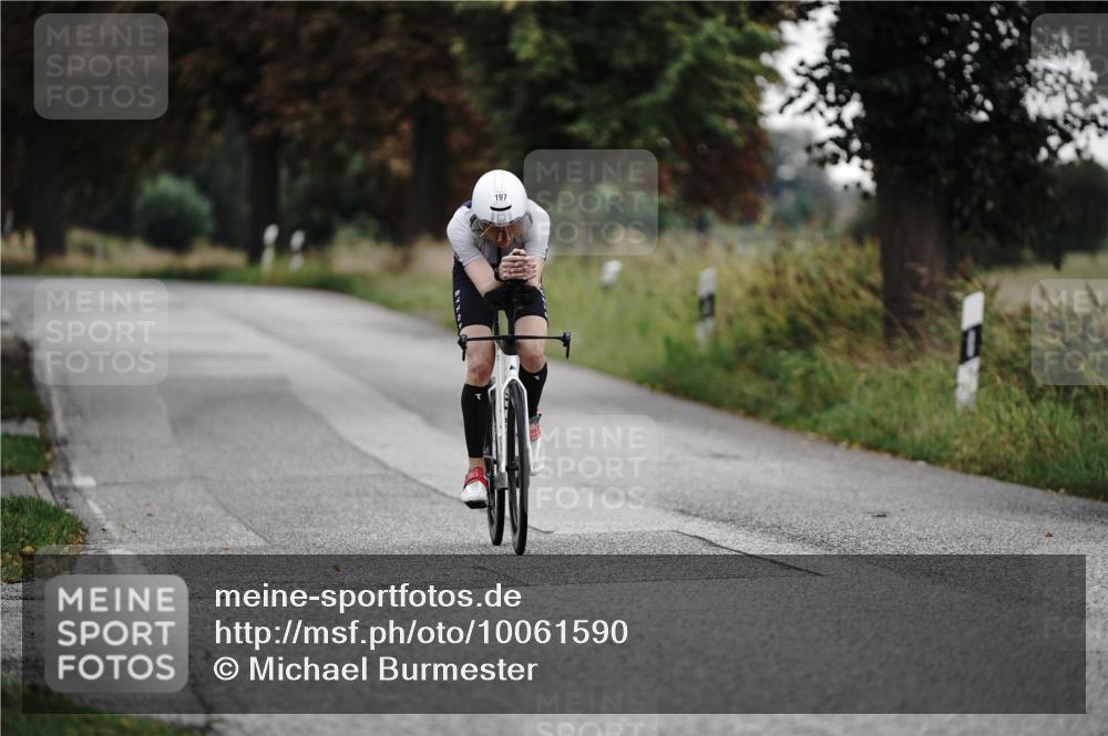 30.08.2026 - Elbe Triathlon Hamburg Michael Burmester http://msf.ph/oto/10061590 30.08.2026 08:41:37 Radfahren 197 meine-sportfotos.de