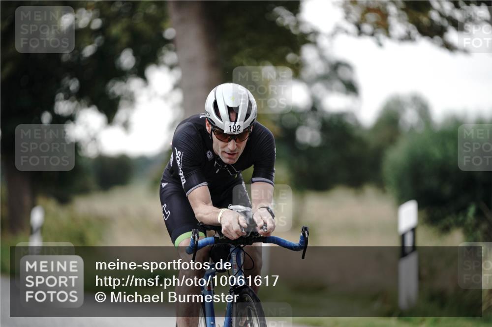 30.08.2026 - Elbe Triathlon Hamburg Michael Burmester http://msf.ph/oto/10061617 30.08.2026 08:46:29 Radfahren 192, 223 meine-sportfotos.de