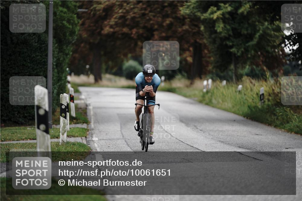 30.08.2026 - Elbe Triathlon Hamburg Michael Burmester http://msf.ph/oto/10061651 30.08.2026 08:48:20 Radfahren 211 meine-sportfotos.de