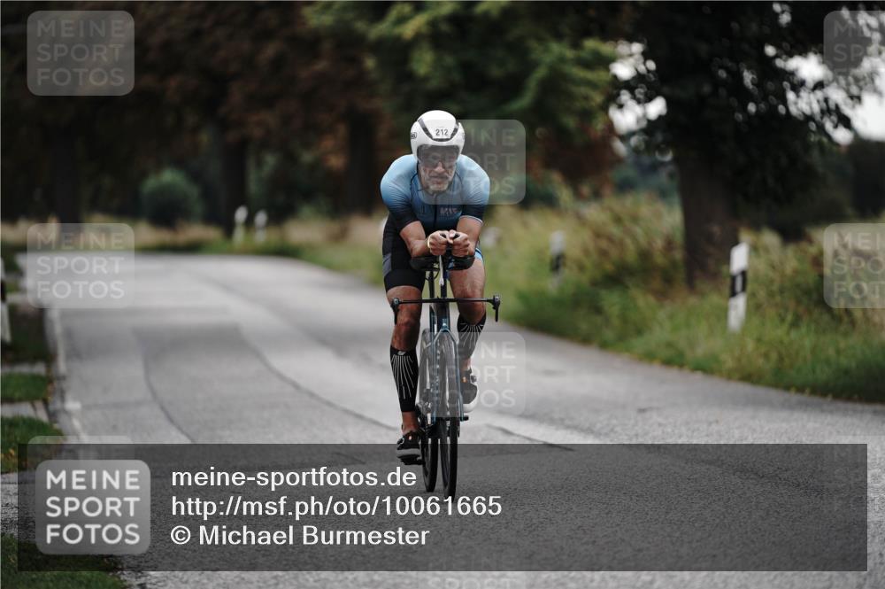 30.08.2026 - Elbe Triathlon Hamburg Michael Burmester http://msf.ph/oto/10061665 30.08.2026 08:48:31 Radfahren 212 meine-sportfotos.de