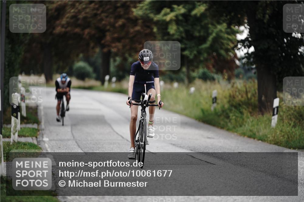 30.08.2026 - Elbe Triathlon Hamburg Michael Burmester http://msf.ph/oto/10061677 30.08.2026 08:48:45 Radfahren 208, 214 meine-sportfotos.de