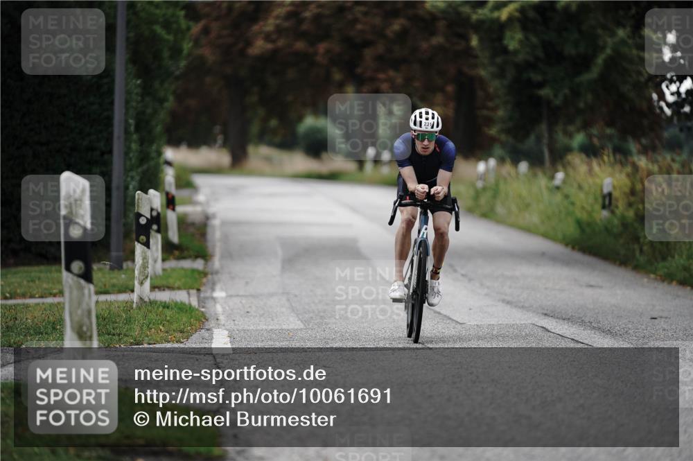 30.08.2026 - Elbe Triathlon Hamburg Michael Burmester http://msf.ph/oto/10061691 30.08.2026 08:49:56 Radfahren 231 meine-sportfotos.de
