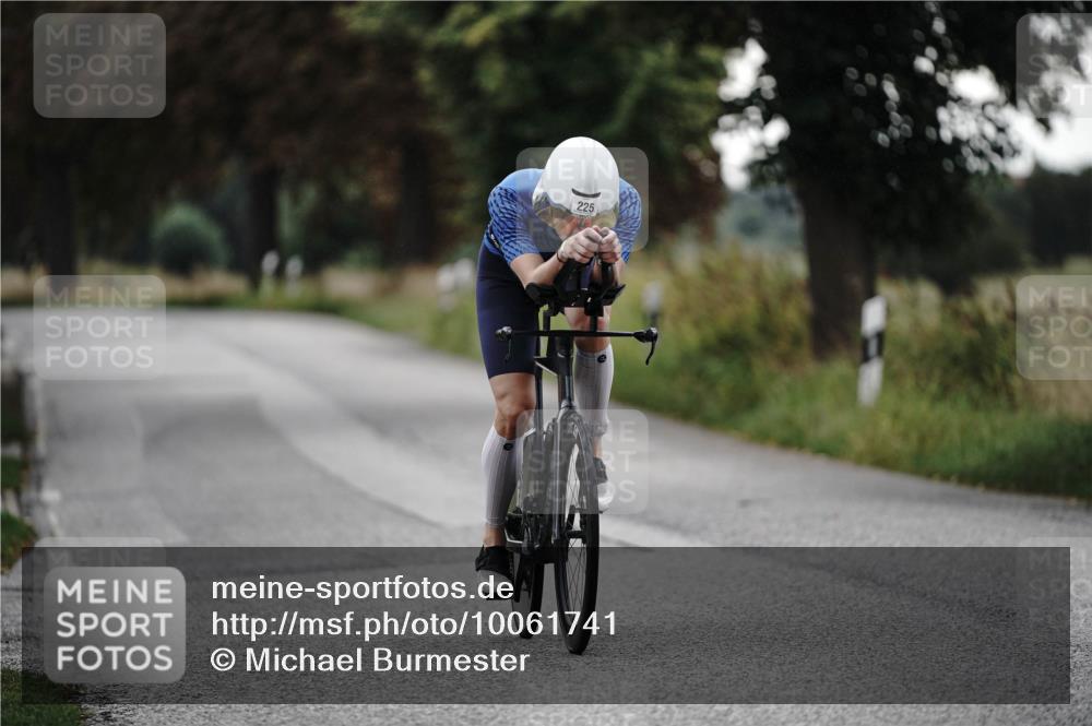 30.08.2026 - Elbe Triathlon Hamburg Michael Burmester http://msf.ph/oto/10061741 30.08.2026 08:50:41 Radfahren 225 meine-sportfotos.de
