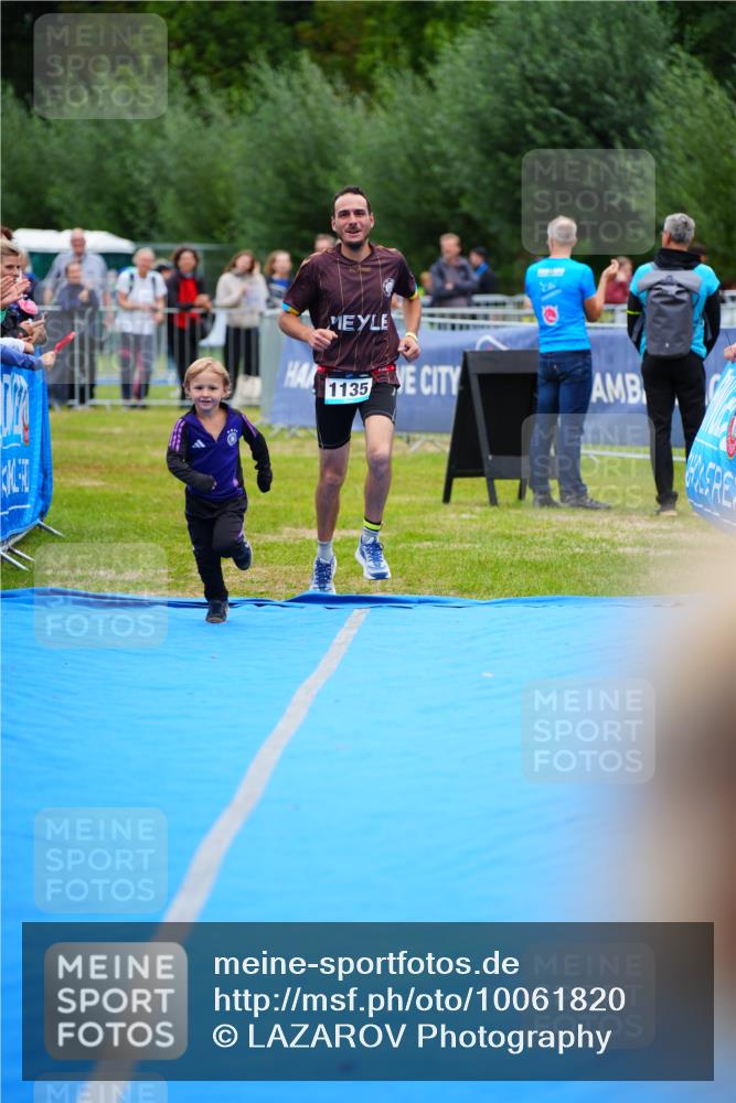30.08.2026 - Elbe Triathlon Hamburg LAZAROV Photography http://msf.ph/oto/10061820 30.08.2026 11:46:27 Ziel 1135 meine-sportfotos.de