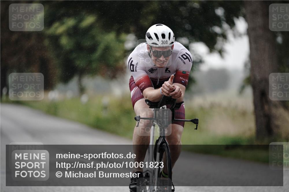 30.08.2026 - Elbe Triathlon Hamburg Michael Burmester http://msf.ph/oto/10061823 30.08.2026 08:52:46 Radfahren 207, 213, 268, 308 meine-sportfotos.de