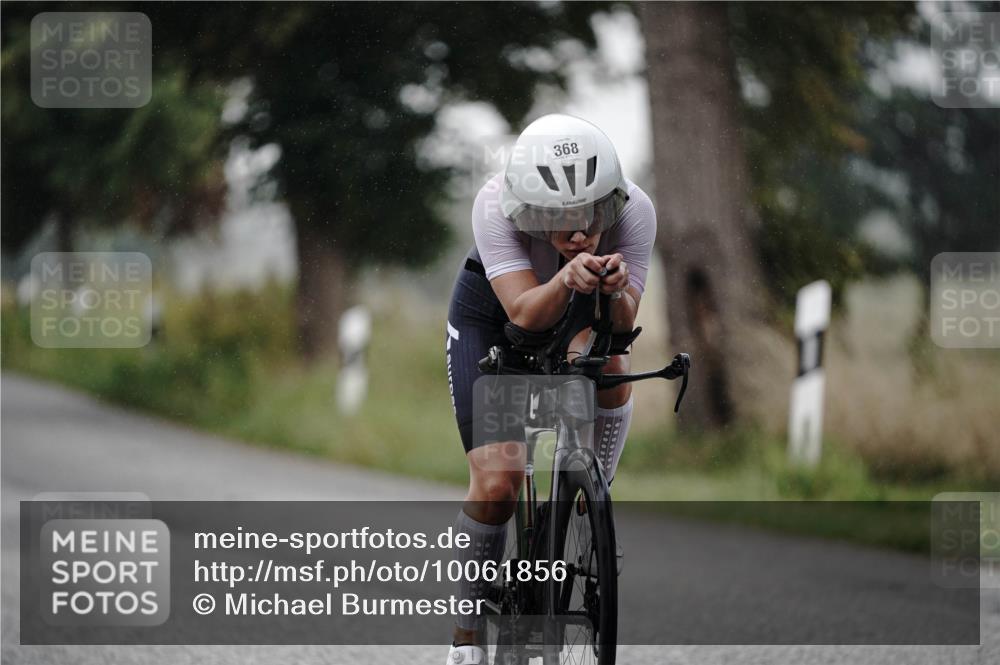 30.08.2026 - Elbe Triathlon Hamburg Michael Burmester http://msf.ph/oto/10061856 30.08.2026 08:52:57 Radfahren 244, 322, 368 meine-sportfotos.de