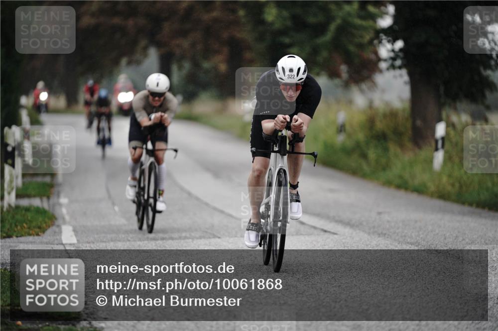 30.08.2026 - Elbe Triathlon Hamburg Michael Burmester http://msf.ph/oto/10061868 30.08.2026 08:53:03 Radfahren 218, 244, 312, 322 meine-sportfotos.de